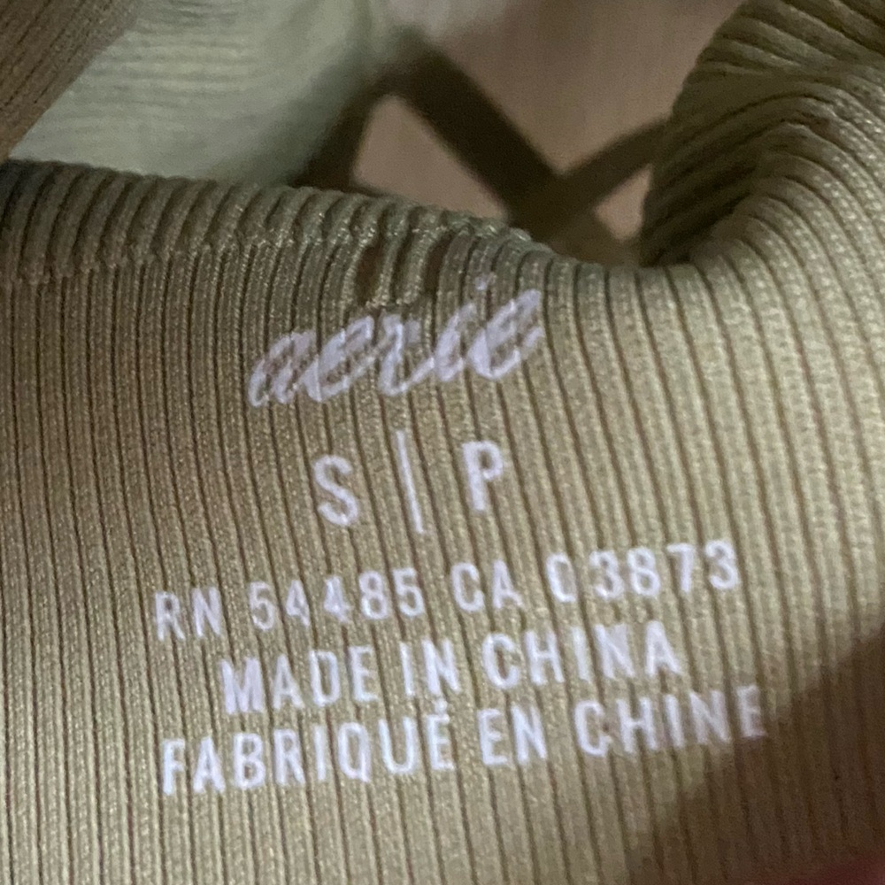 Aerie top - Picture 6 of 6